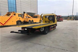 奈曼旗非事故拖车