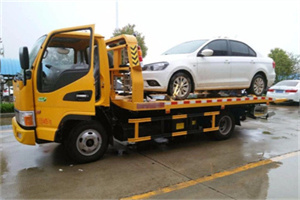 奈曼旗附近拖车救援24小时服务热线